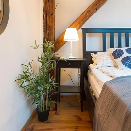 Apartament Lovers Nest